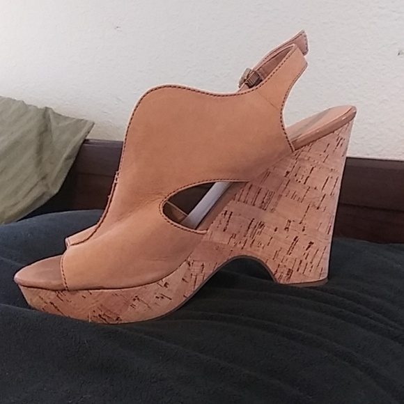 FRANK SARTO SUEDE WEDGES WORE ONCE - Picture 5 of 7